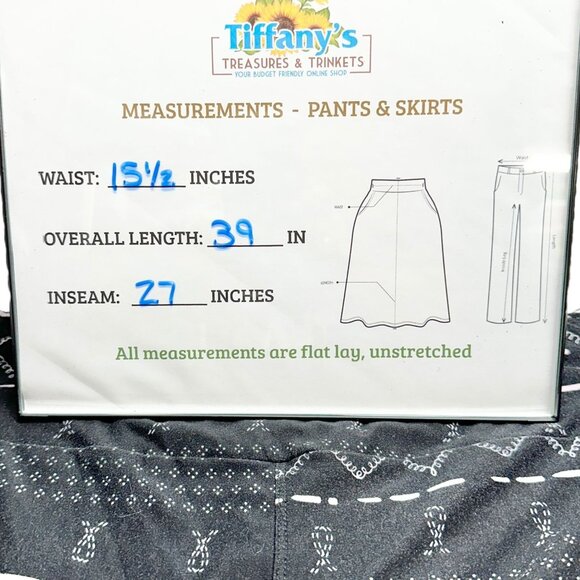 LuLaRoe Leggings Womens Tall and Curvy Black White Geometric Print Stretchy Soft - Picture 6 of 9